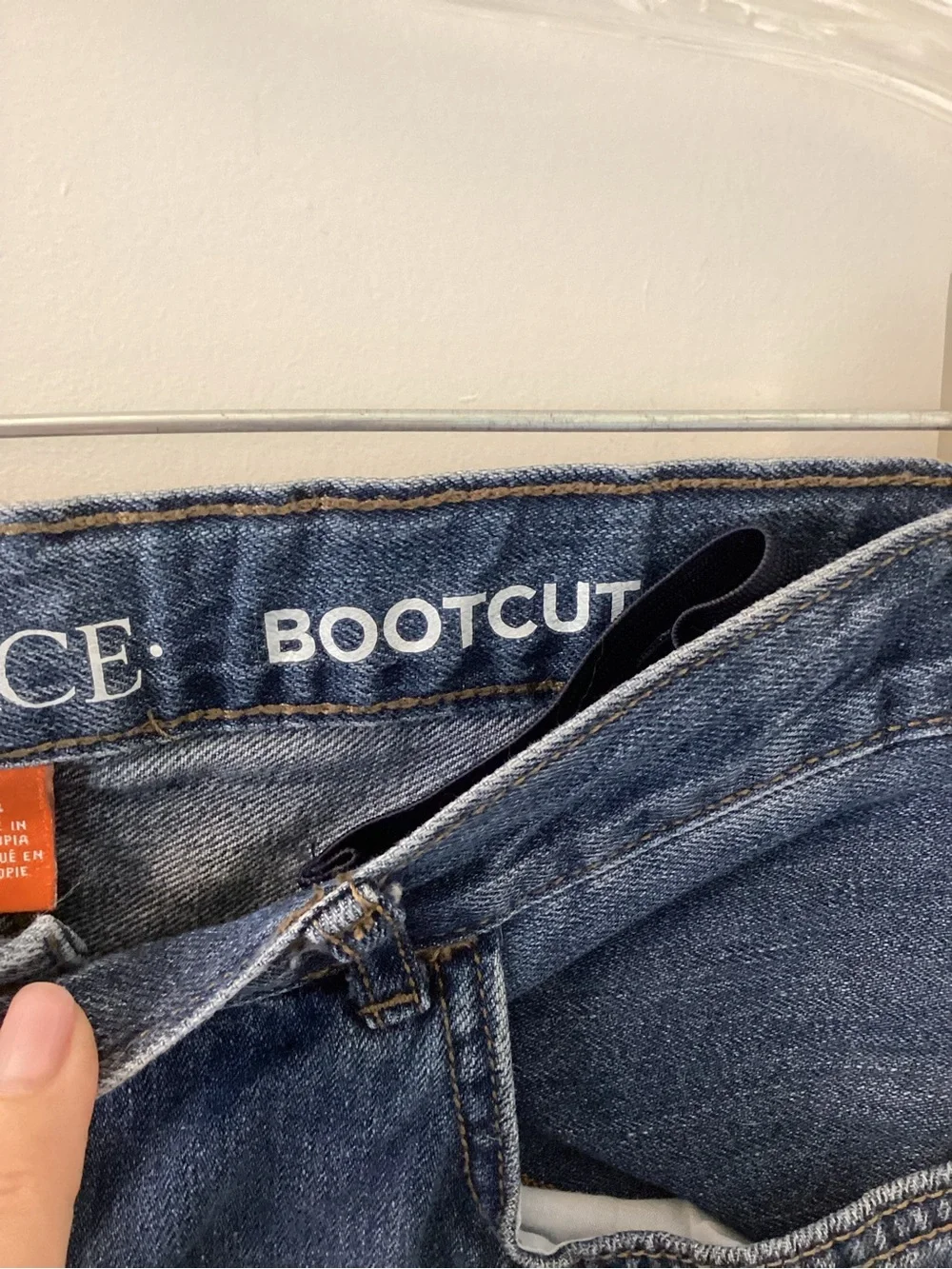 The Children’s Place Boys Size 18 Bootcut Jeans Medium Wash Denim